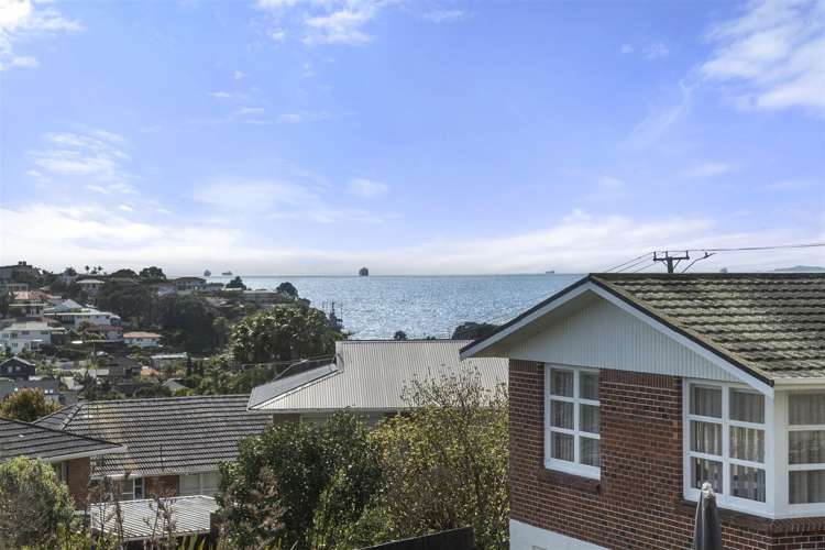 2/39 East Coast Road Milford_7