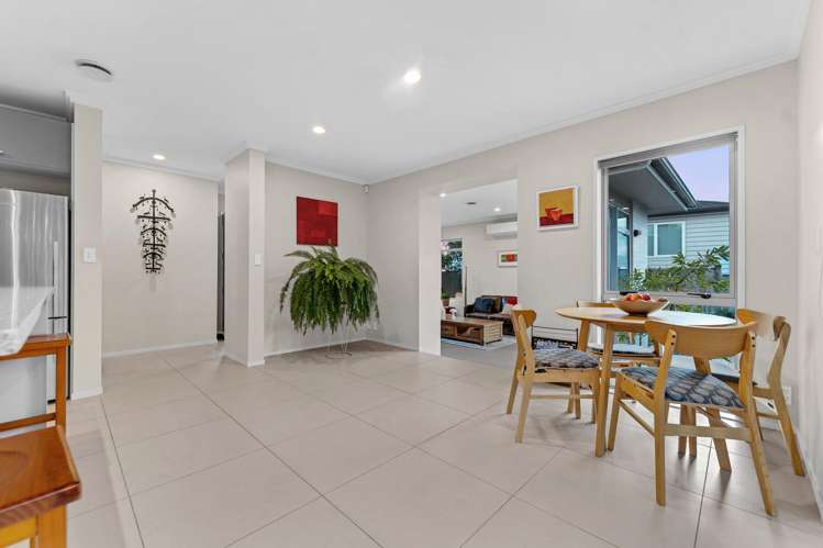 19 Savina Court Flat Bush_6