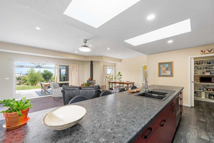 158 Mount Taylor Drive Feilding_23