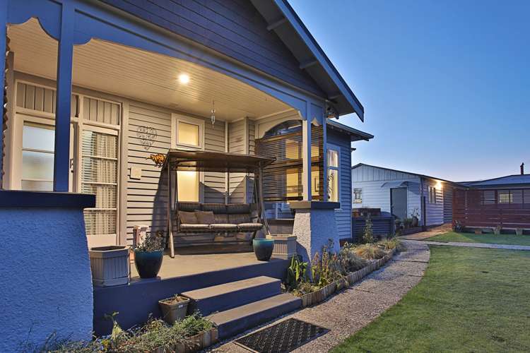 737 Queens Drive Waikiwi_17