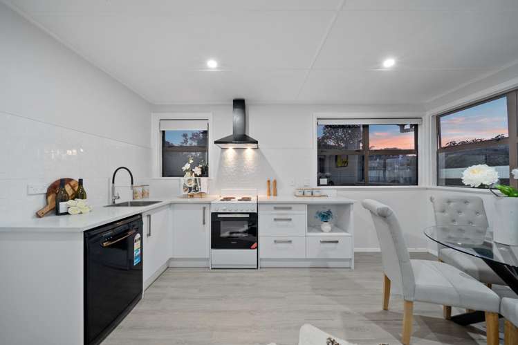 13 Jordan Road Mangere_9