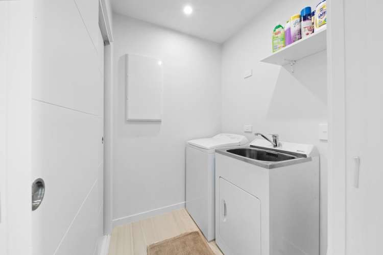 10 Falconer Rise Jacks Point_16