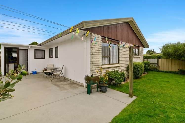 2/50 James Street Glenholme_11