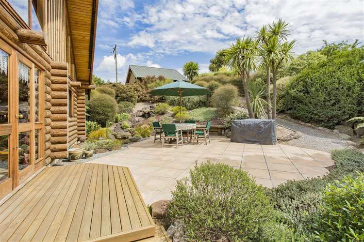 1698 Cust Road Cust_13