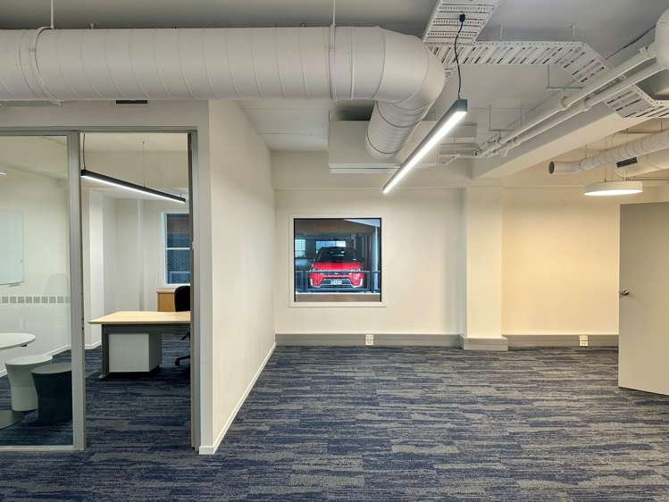 435 Khyber Pass Road Newmarket_2