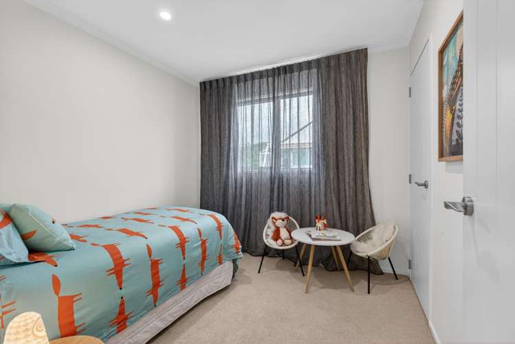 25 Latimer Way Petone_19