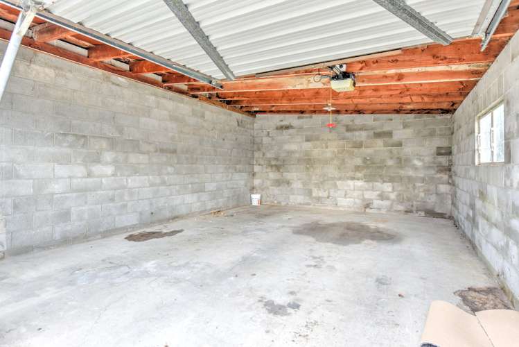 20 Lawrence Street Gore Surrounds_16