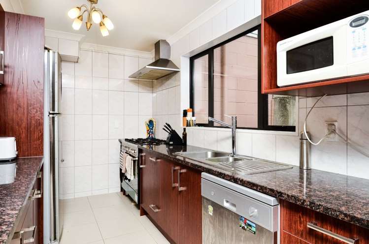 13 Bangla Place Massey_4