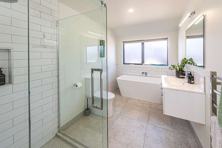 25 Tirimoana Place Otamatea_15
