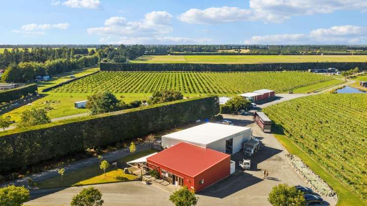 2321 Main South Road Burnham_12