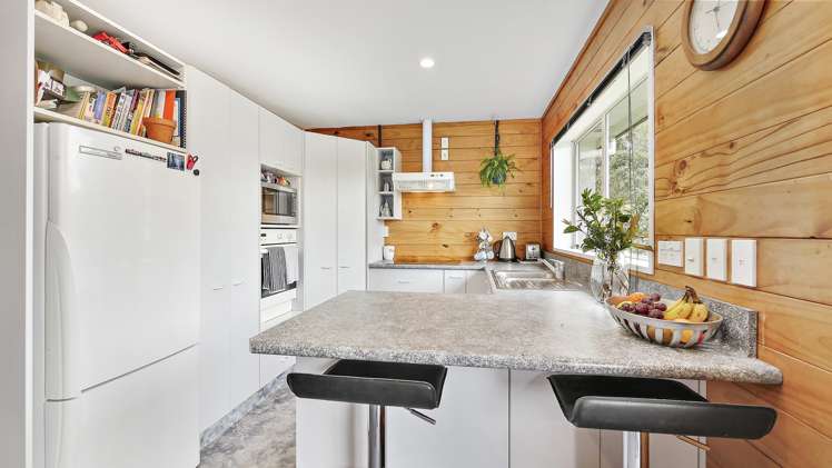 5 De Renzie Place Kirwee_2