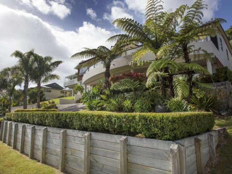 215 Tukere Drive Whangamata_3