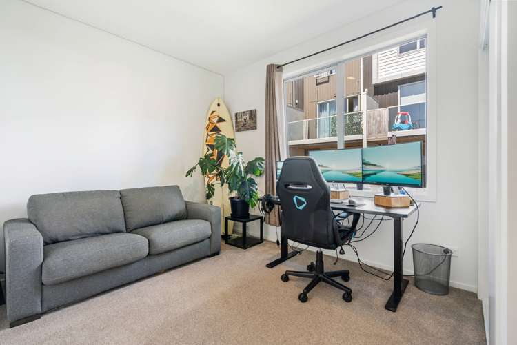 28 Ceramic Lane New Lynn_13