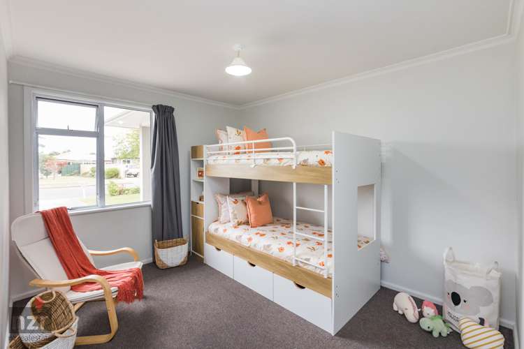 22 Montgomery Street Feilding_6