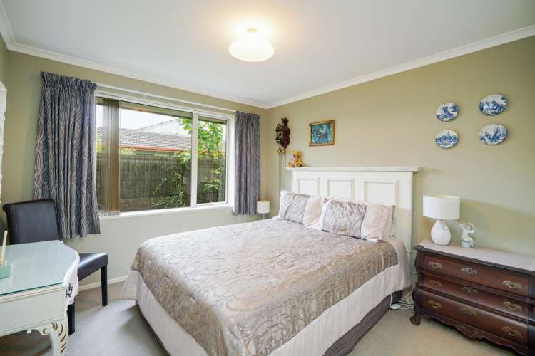 149 Queens Drive Richmond_9