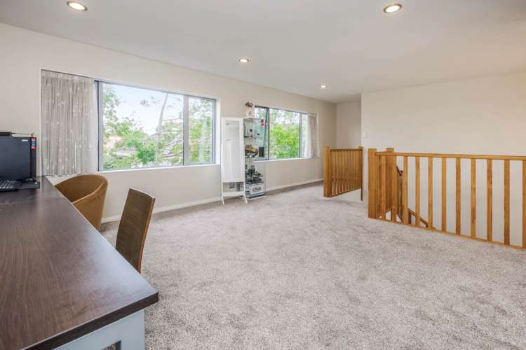 2b Kokiri Street Te Atatu South_9