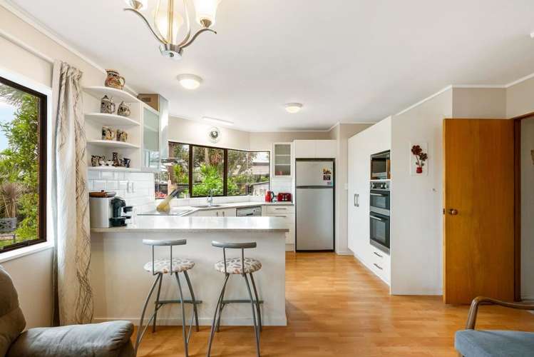 8a Weiti Road Orewa_4