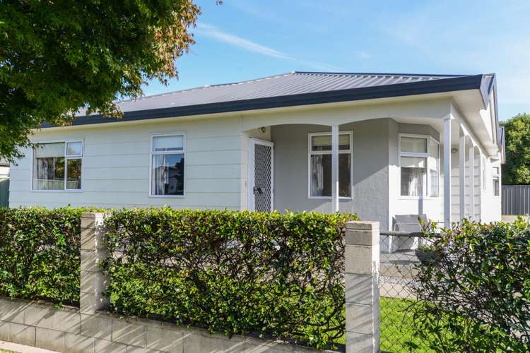 901b Dufferin Street Akina_11