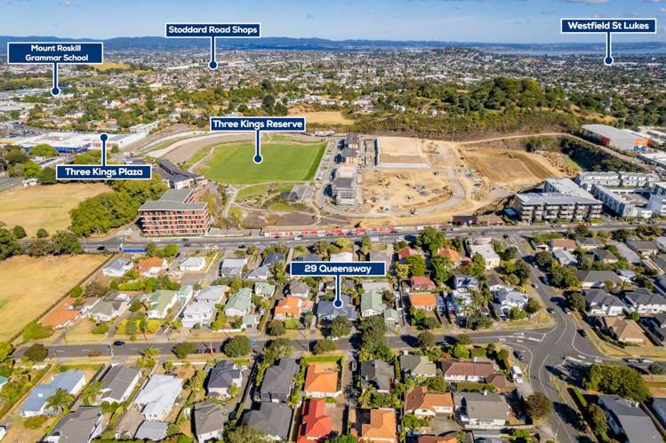 29 Queensway Three Kings_13