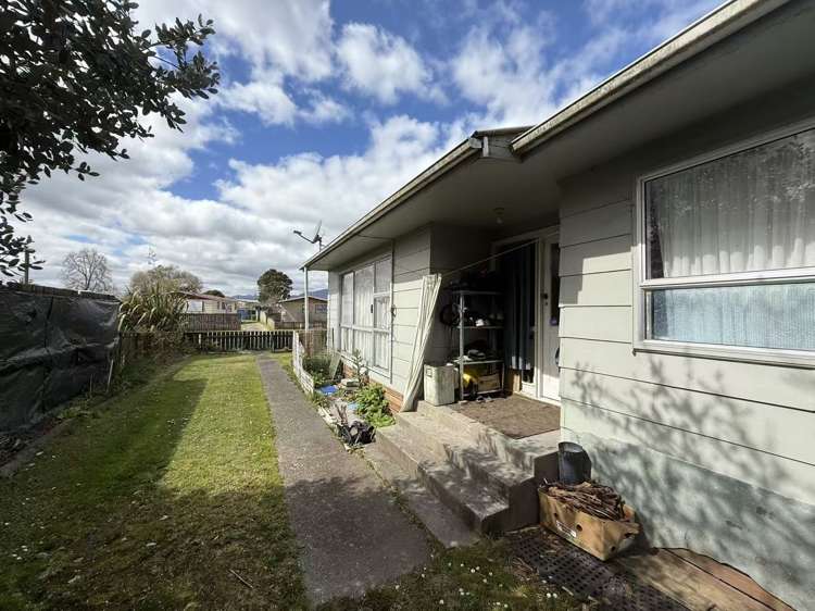 110 Pine Drive Murupara_5