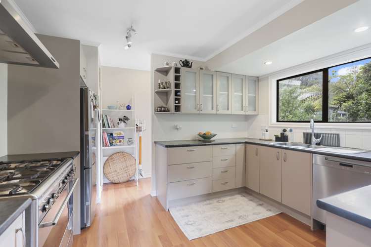 132 Woodlands Park Road Titirangi_7