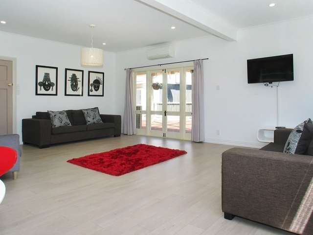 10 Richard Street Titahi Bay_3