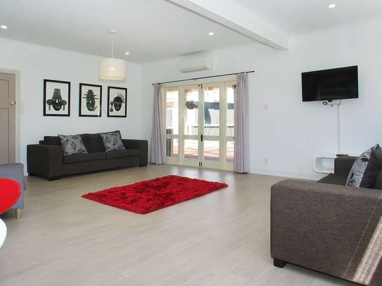 10 Richard Street Titahi Bay_3