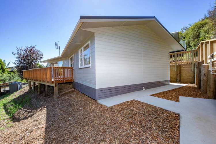 22 Awarangi Rise Oratia_13