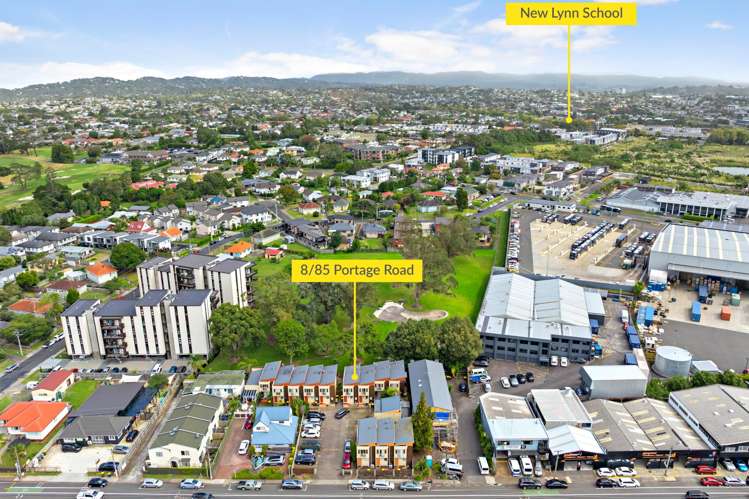 8/85 Portage Road New Lynn_13