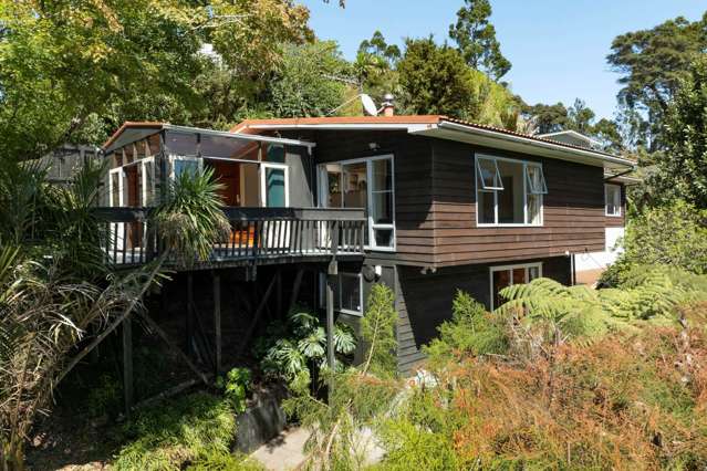 82 Scenic Drive Titirangi_3