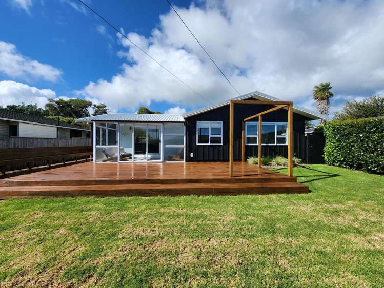 8 Hussey Street Oakura_0