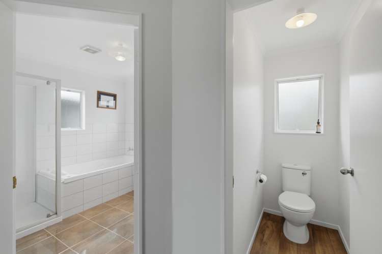 100 Hendersons Line Marton_9