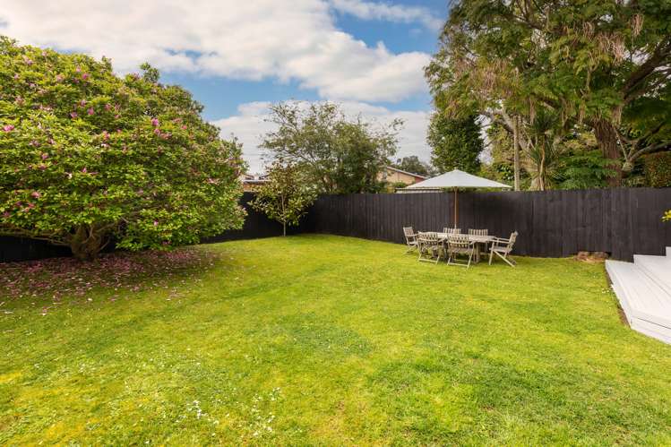 7 Woodward Road Mount Albert_17