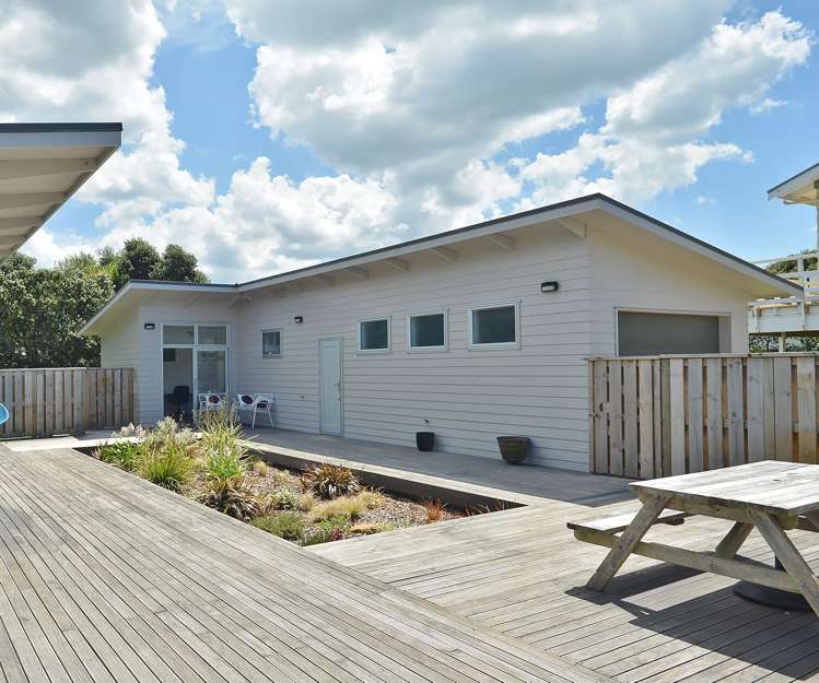 132 Blue Pacific Parade Riversdale Beach_12