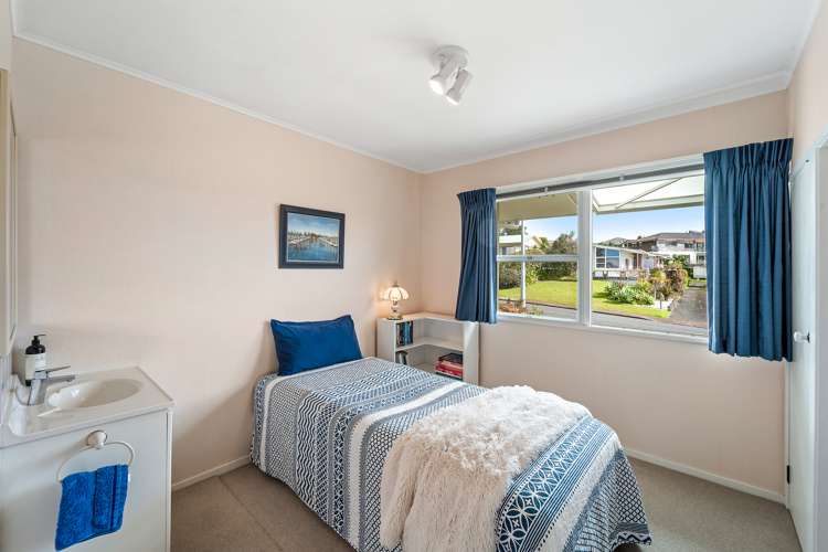 10 Fairway Avenue Red Beach_11