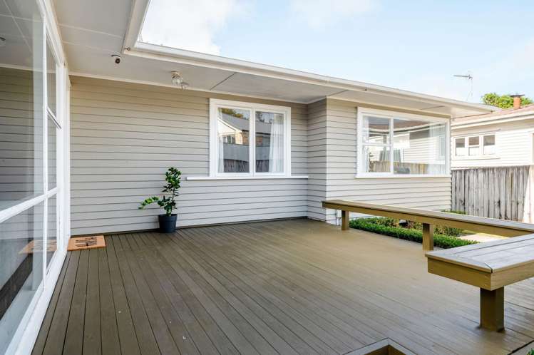 4a Gibson Road Dinsdale_11