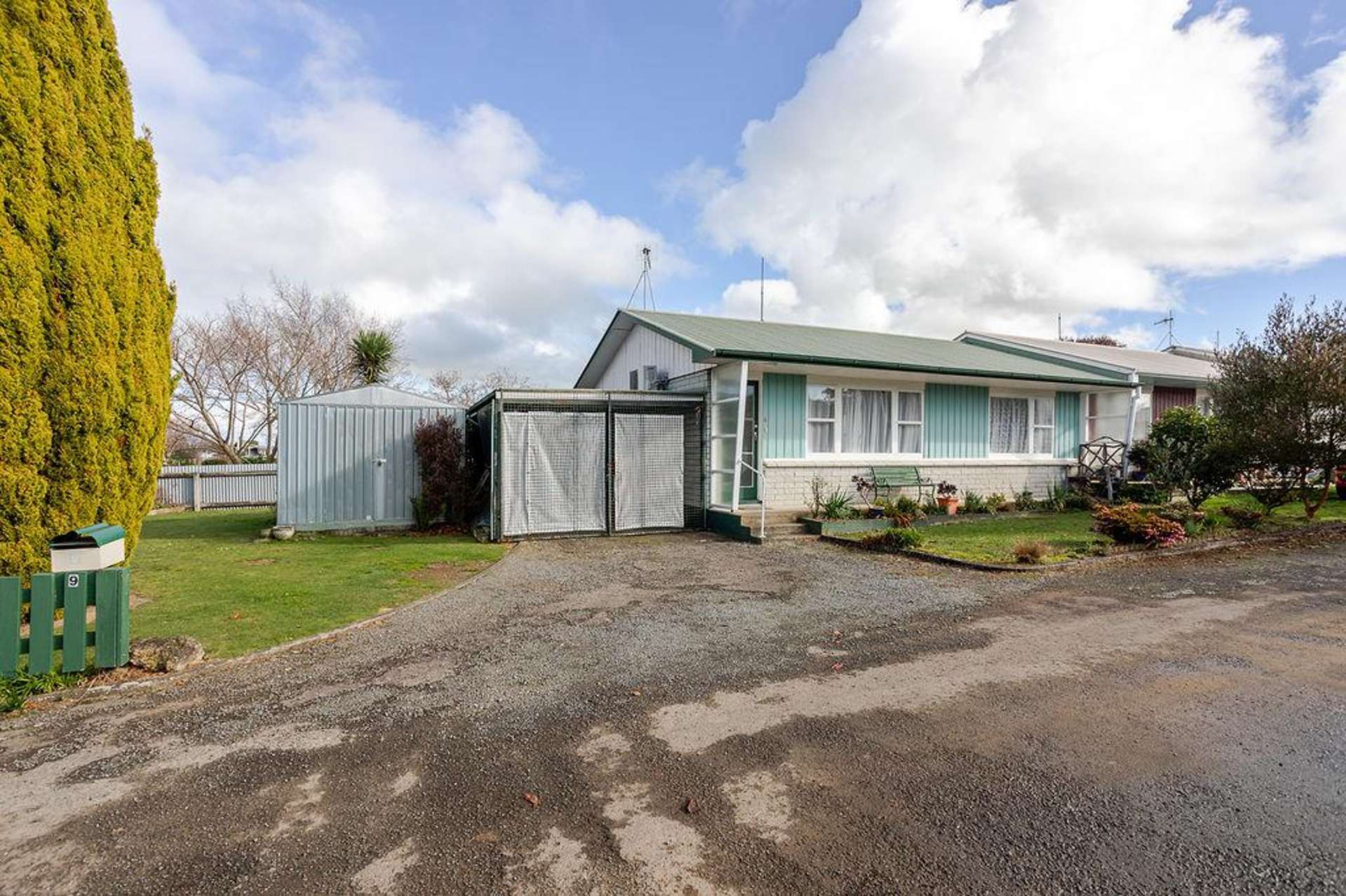 9/25 Queen Street Dannevirke_0