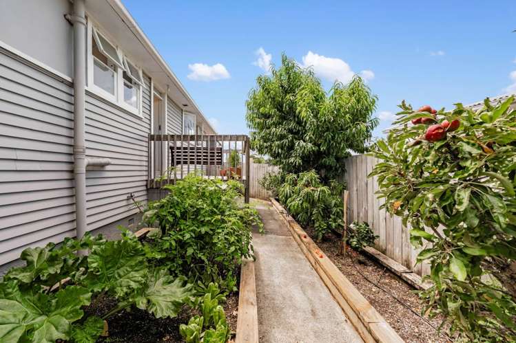 13 Torrington Crescent Glen Innes_17