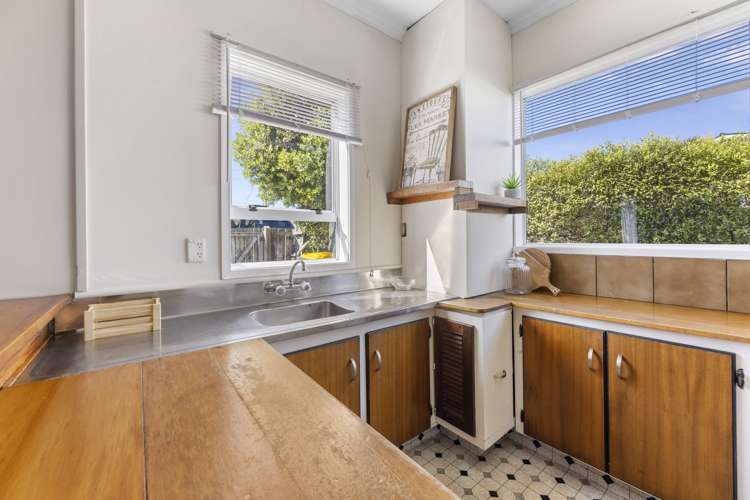 16a Magnetic Street Port Chalmers_6