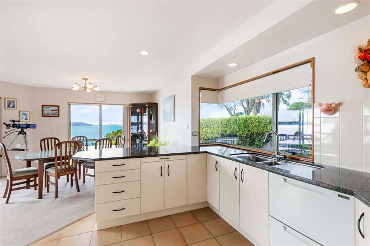 2/62 Spinnaker Drive Te Atatu Peninsula_15