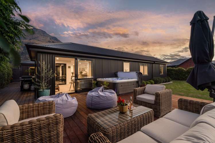 10 Chadlington Way Lower Shotover_9