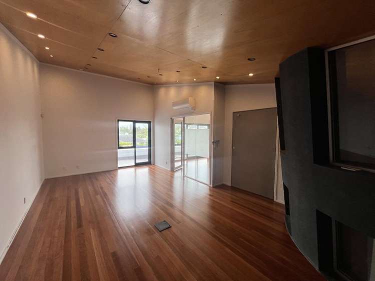 49 Main Highway Ellerslie_4