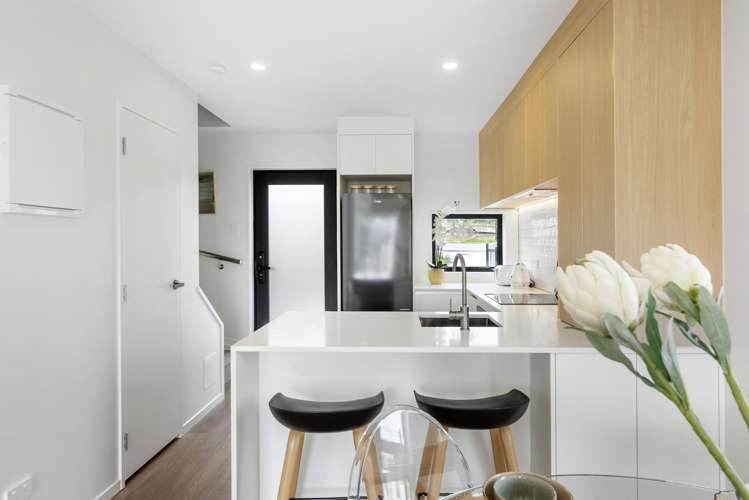 11/10 Ngaroma House Drive Hobsonville_7