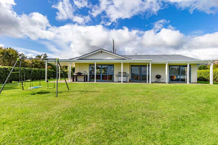 2 Wallace Loop Road Koputaroa_12