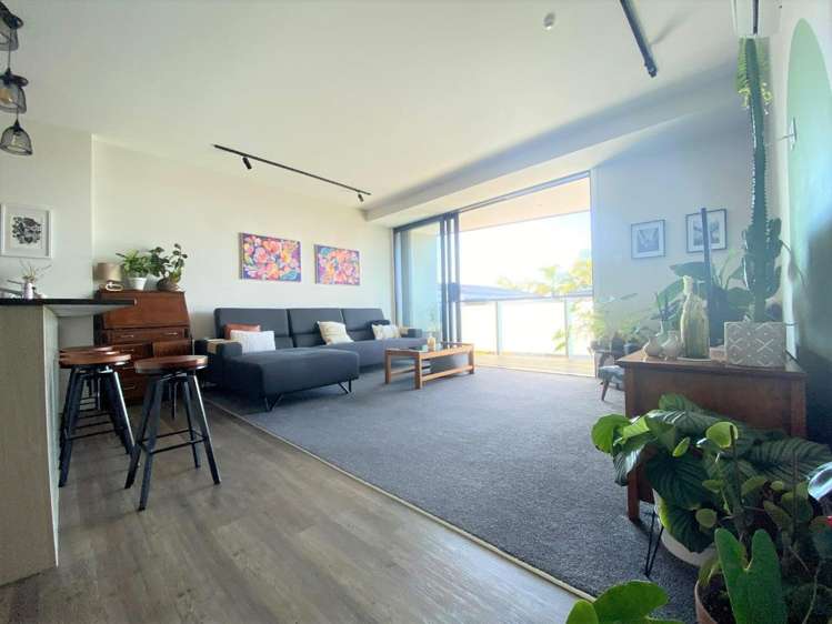 11/4161 Great North Road Glen Eden_3