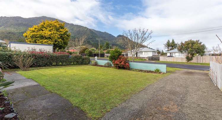 8 Bracken Avenue Te Aroha_15