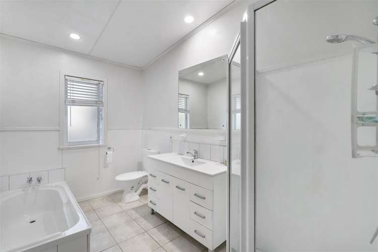 107 Jellicoe Road Manurewa_10