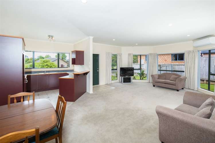 108 Ayrshire Drive Grandview Heights_2