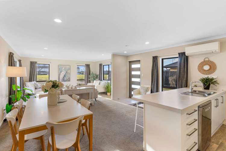 54 Skyhawk Road Wigram_7