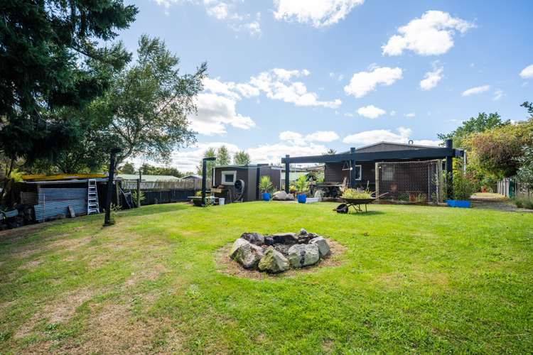 911 River Road Broadlands_8